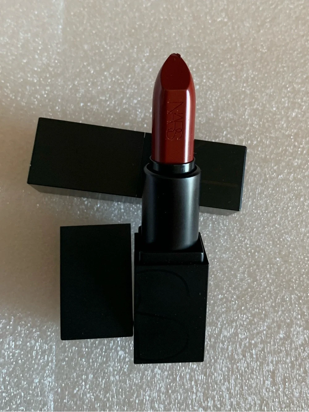NARS Audacious Lipstick 💄 Rouge A Levers  Shade LEE Mini Travel Size